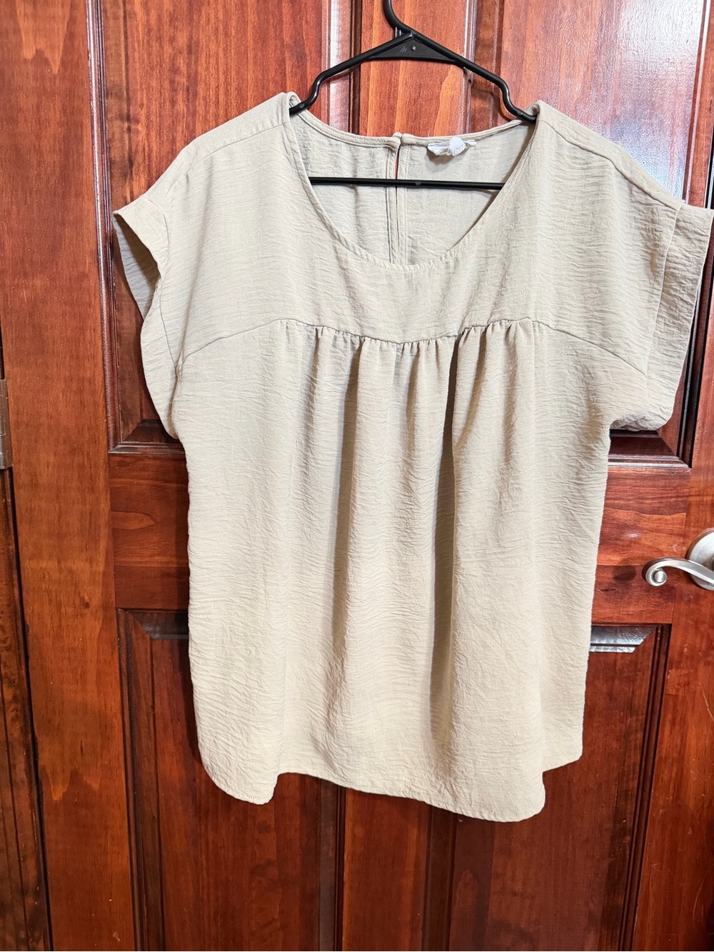 ANDREE BY UNIT Beige Short Sleeve Scoop Neck Blouse